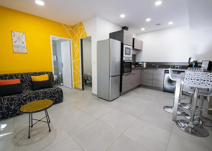 N10 Maison T2 Climatise Avec Jacuzzi Prive אז'אקסיו